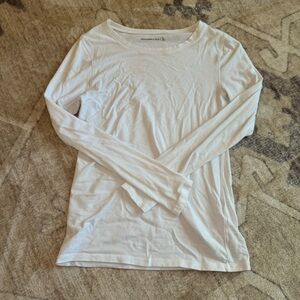 Abercrombie basic white long sleeve tee